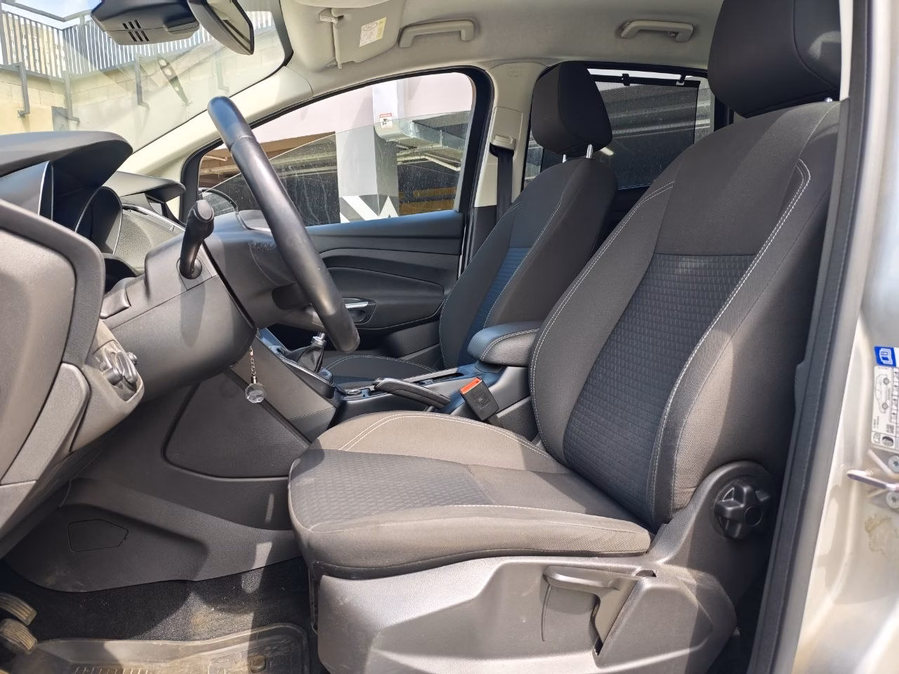 Ford C-MAX фото 13