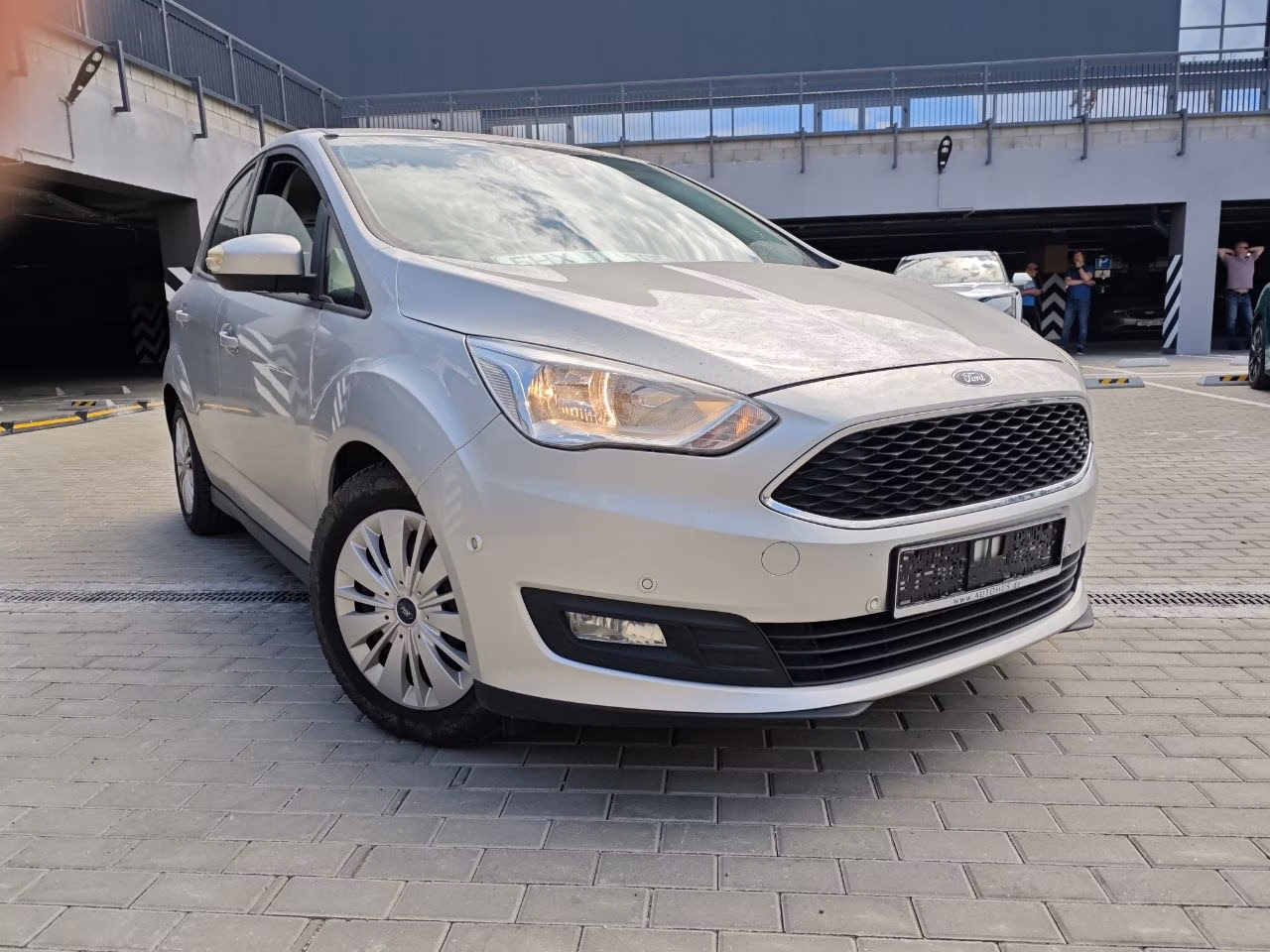 Ford C-MAX фото 2