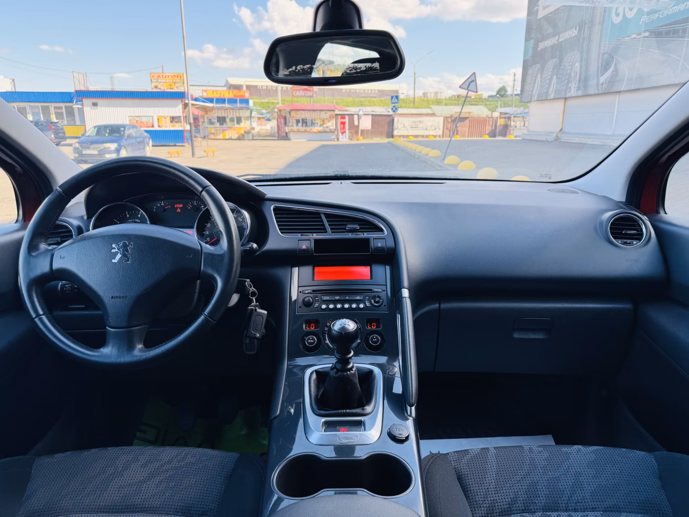 Peugeot 3008 фото 8