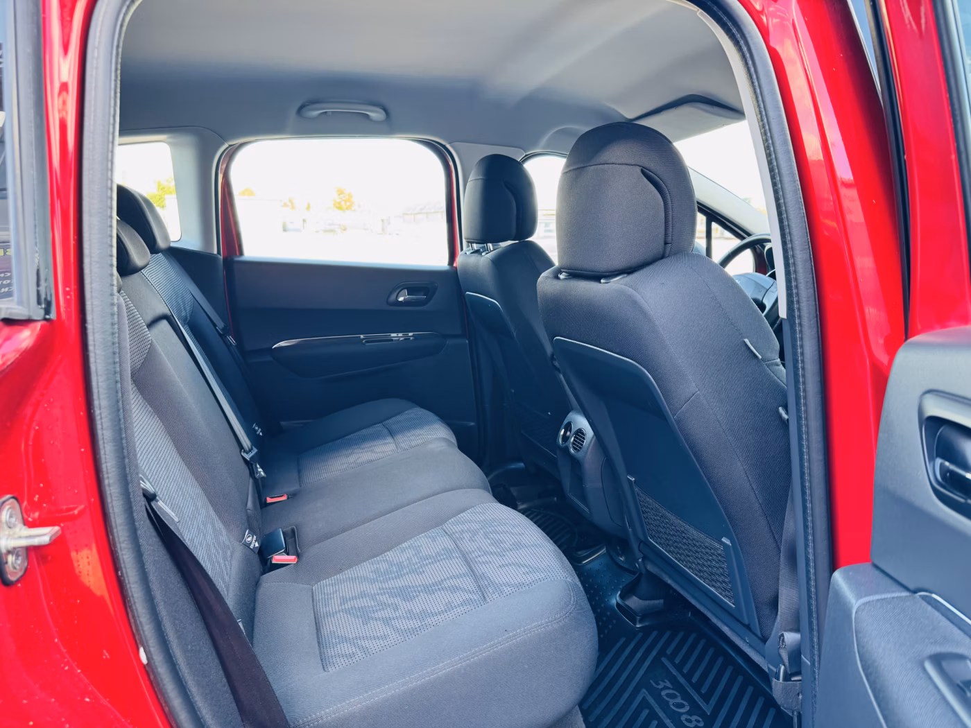 Peugeot 3008 фото 7