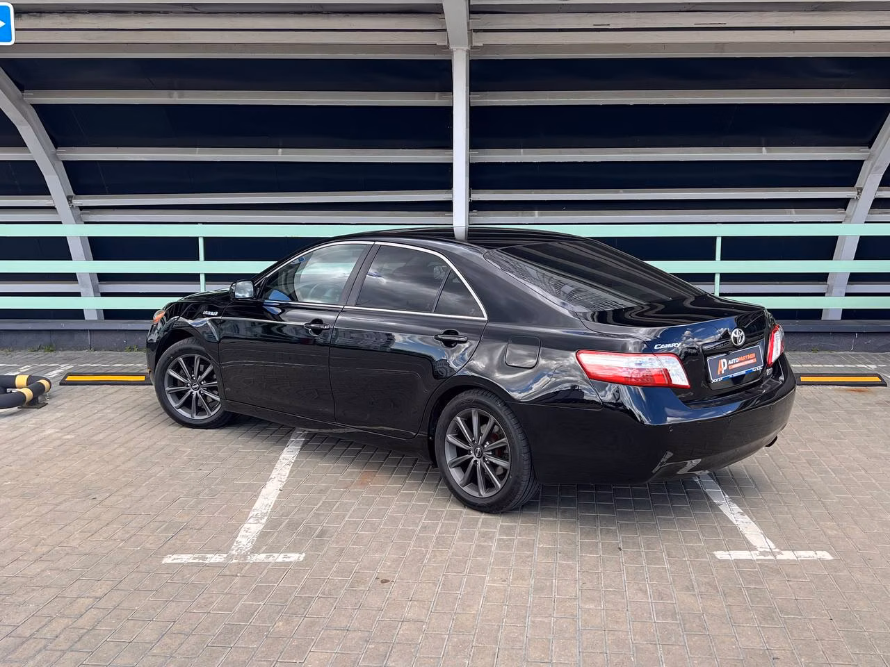 Toyota Camry фото 6