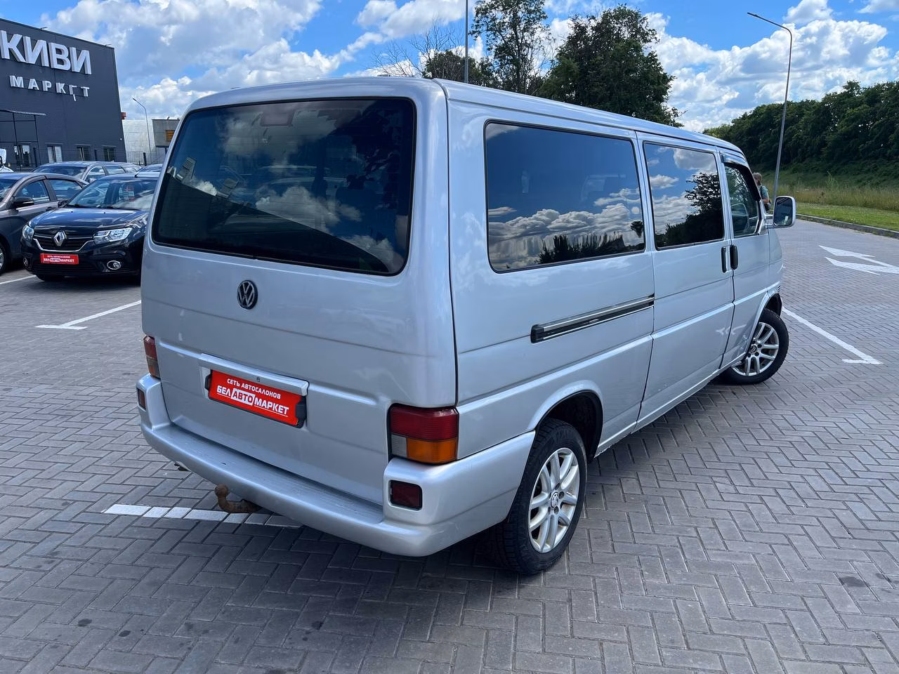Volkswagen Caravelle фото 5