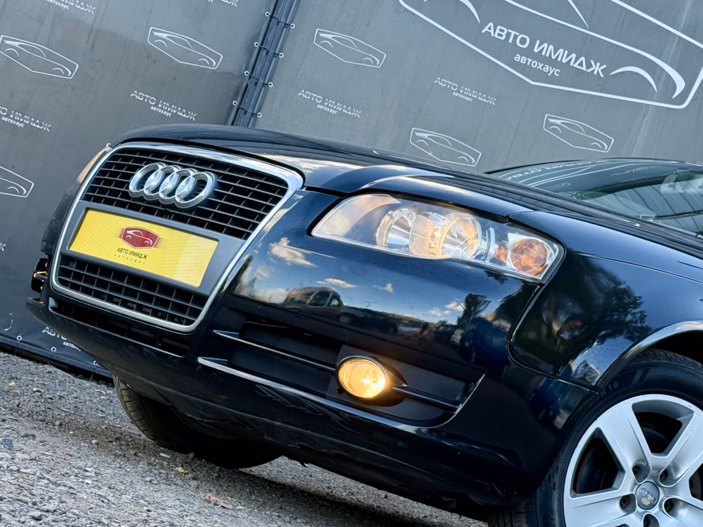 Audi A4 фото 10