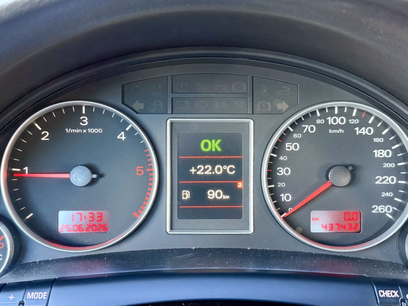 Audi A4 фото 19
