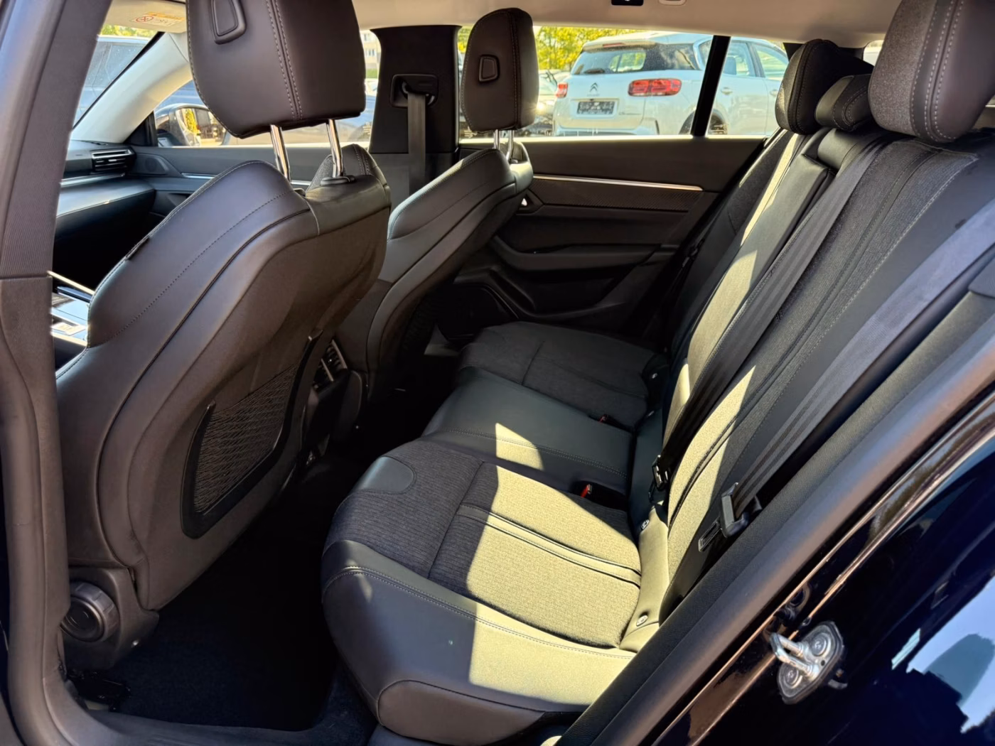 Peugeot 508 фото 14
