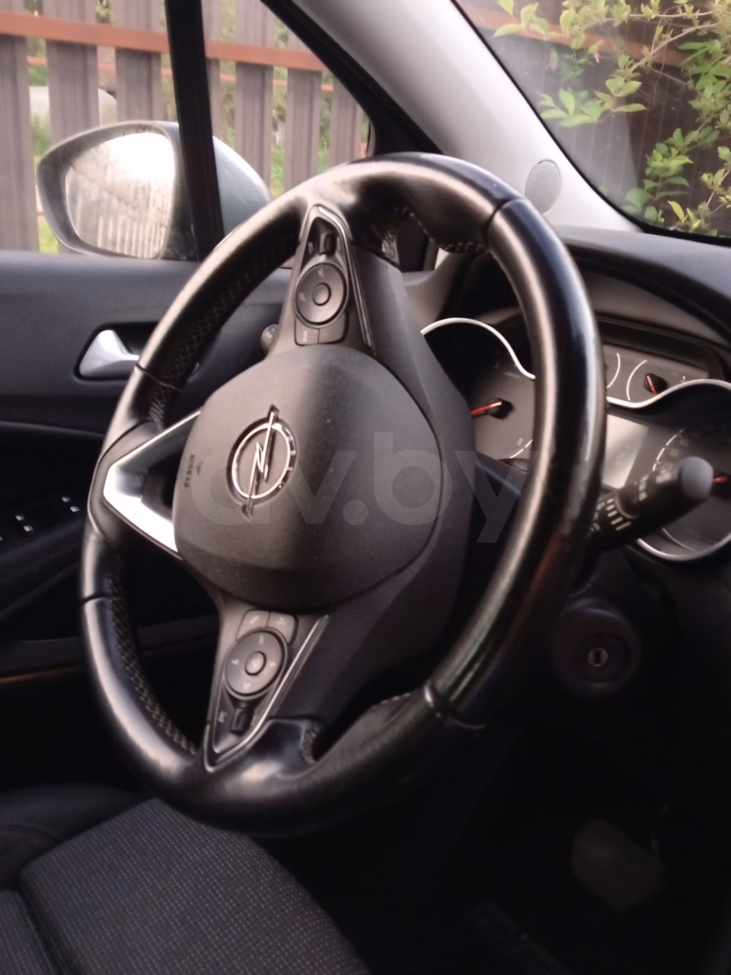 Opel Crossland X фото 9