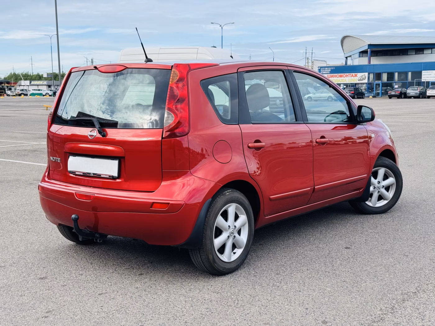 Nissan Note фото 2