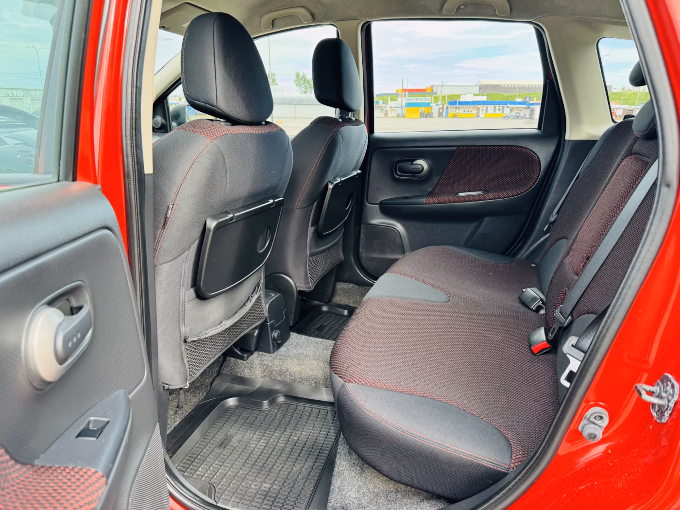 Nissan Note фото 6