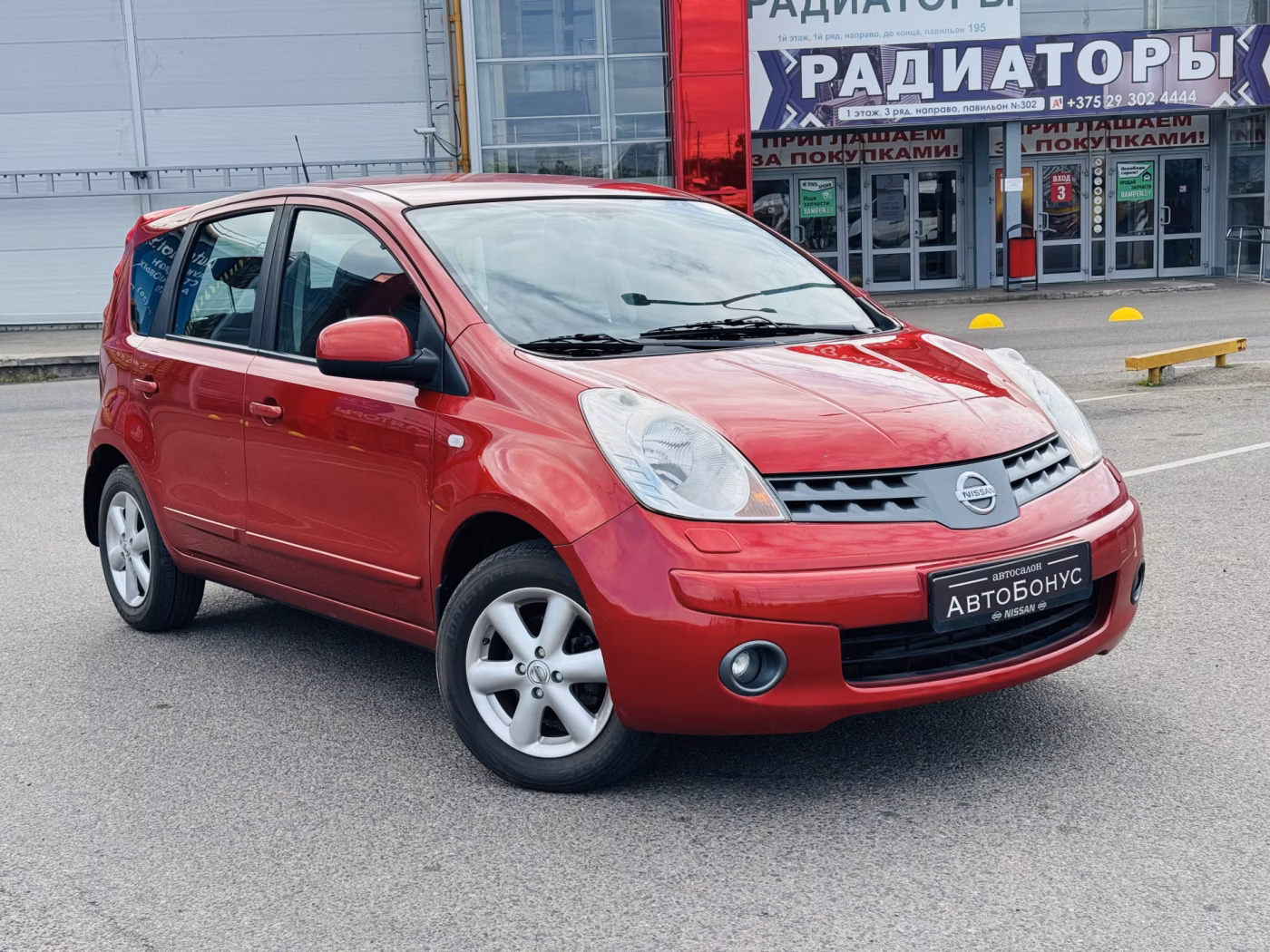 Nissan Note фото 4