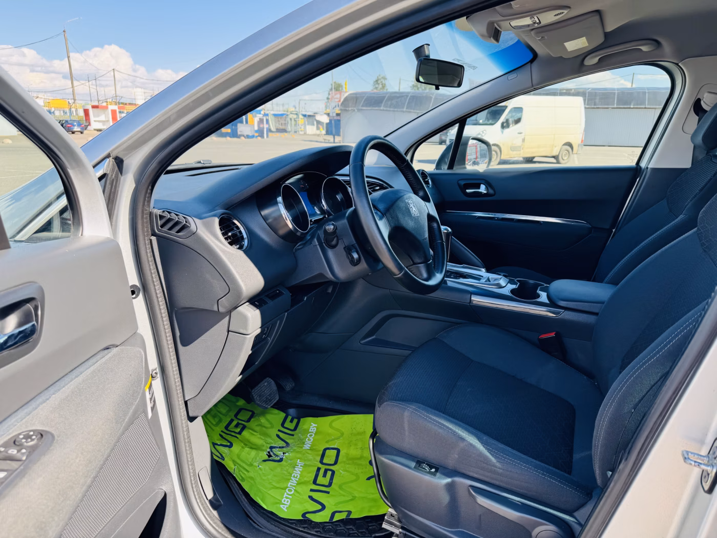 Peugeot 3008 фото 5