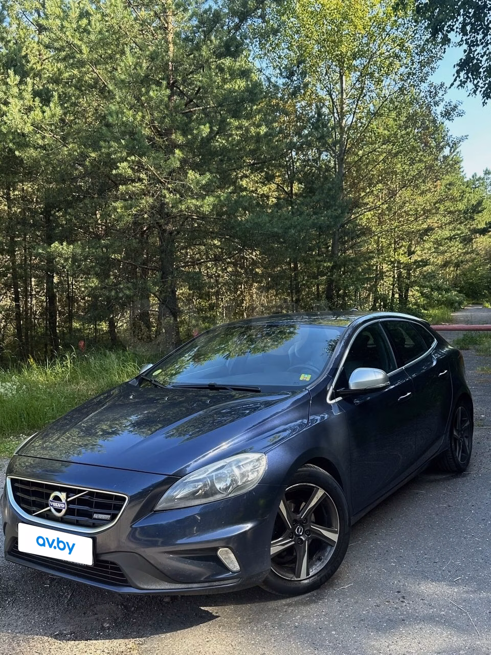 Volvo V40 фото 7