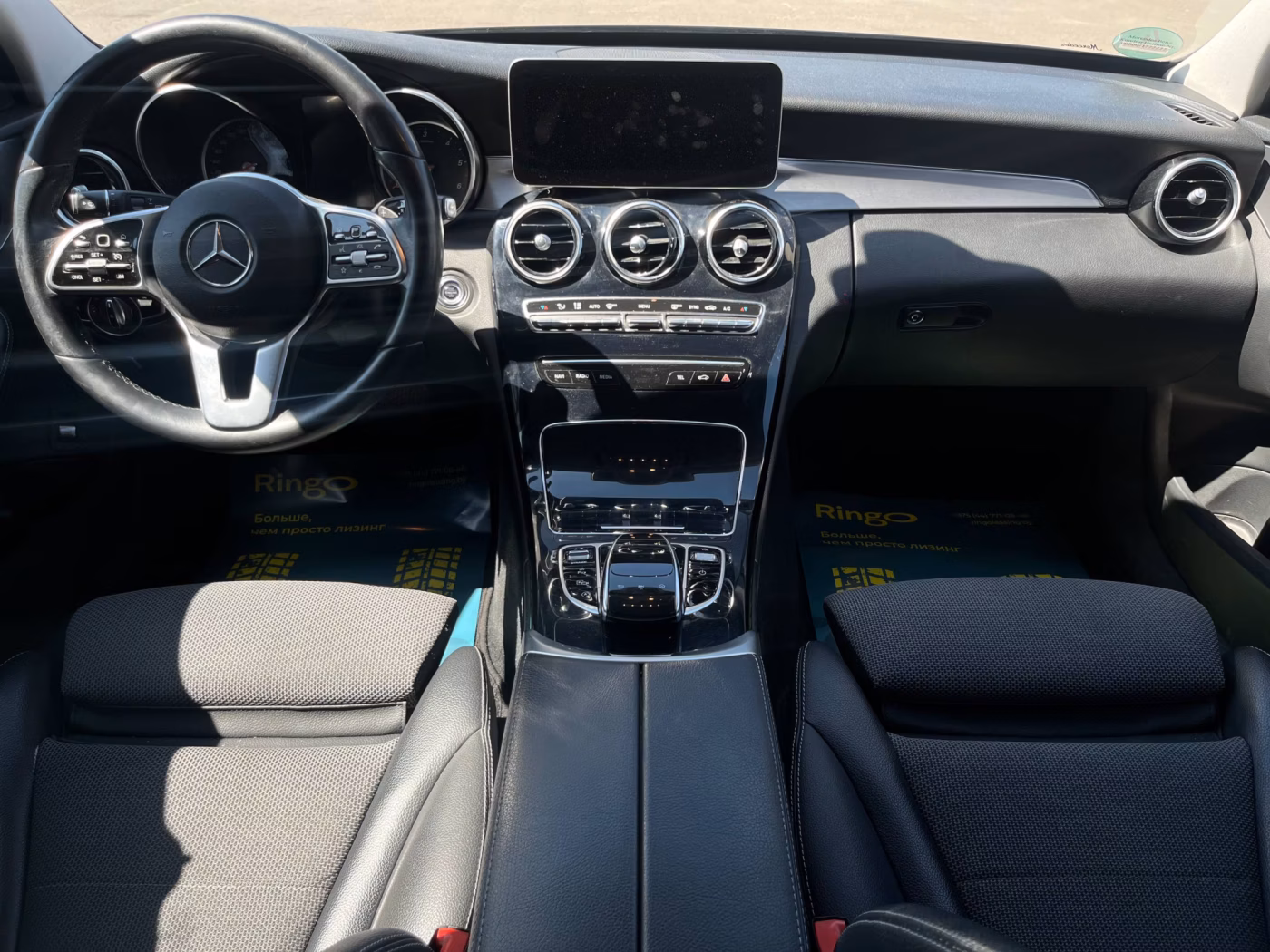 Mercedes-Benz C-Класс фото 17