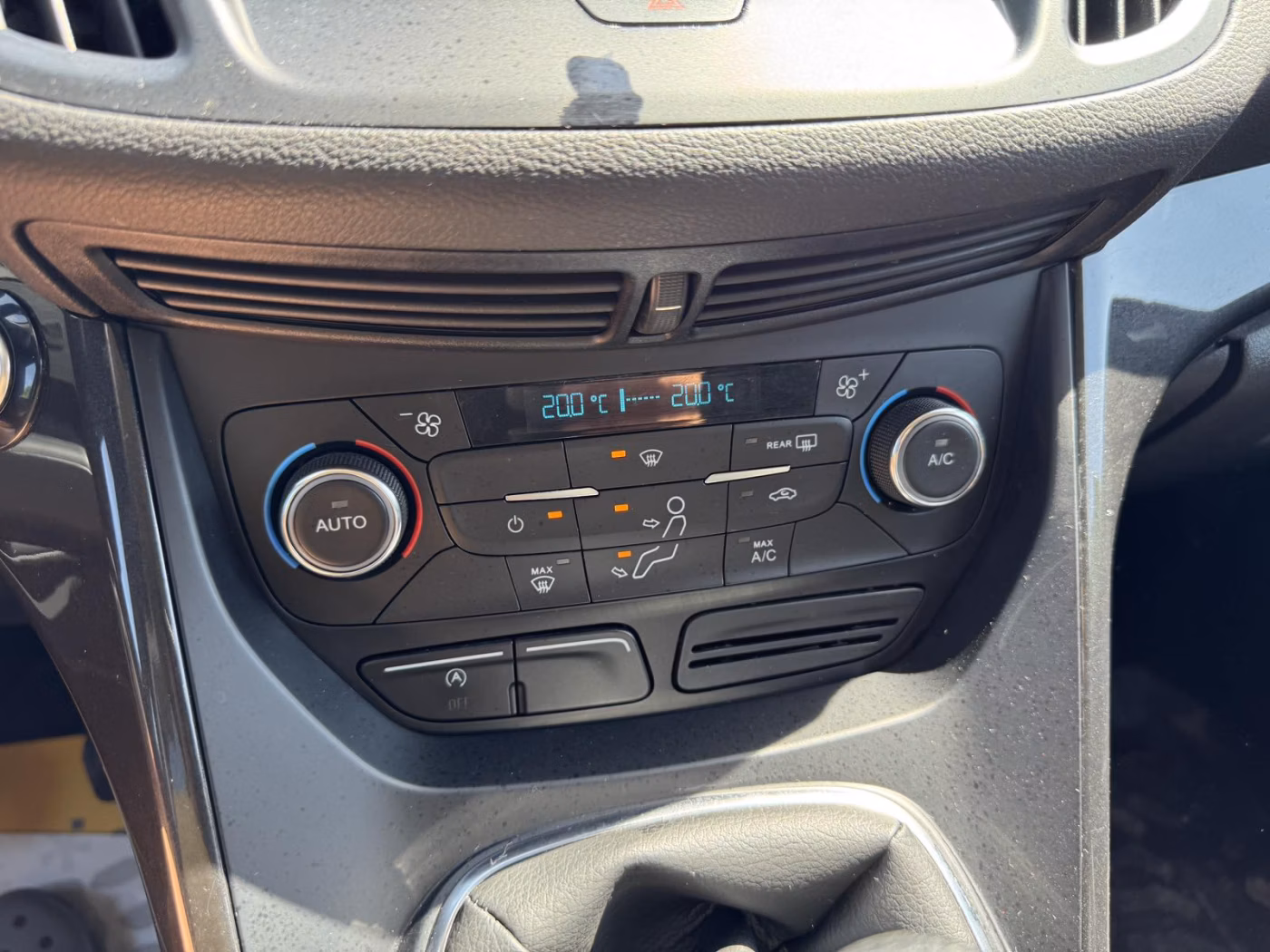 Ford Kuga фото 17