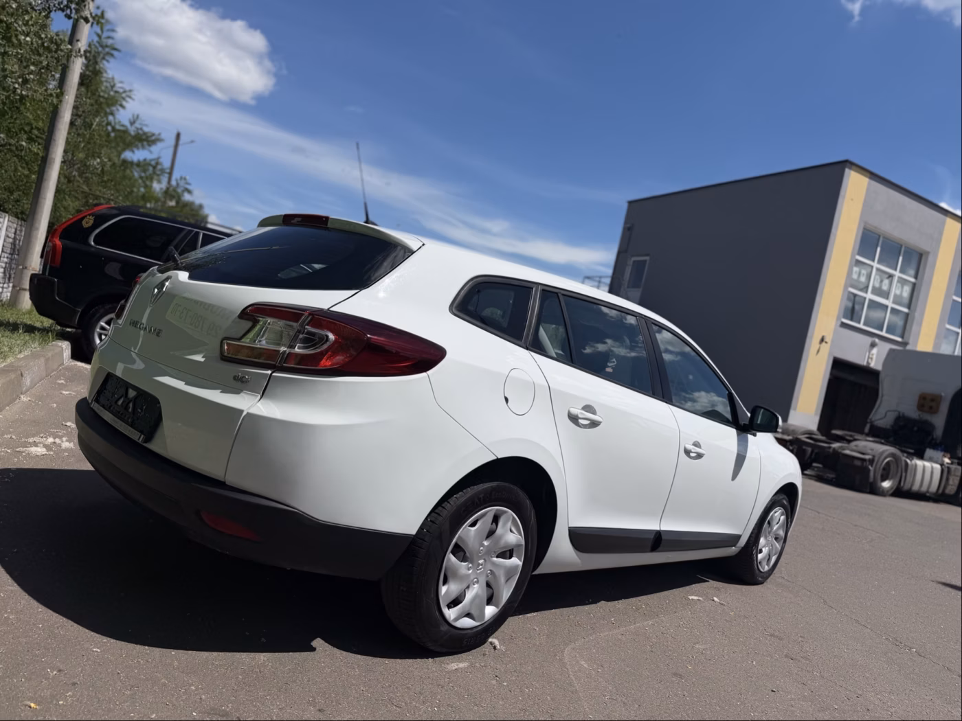 Renault Megane фото 6