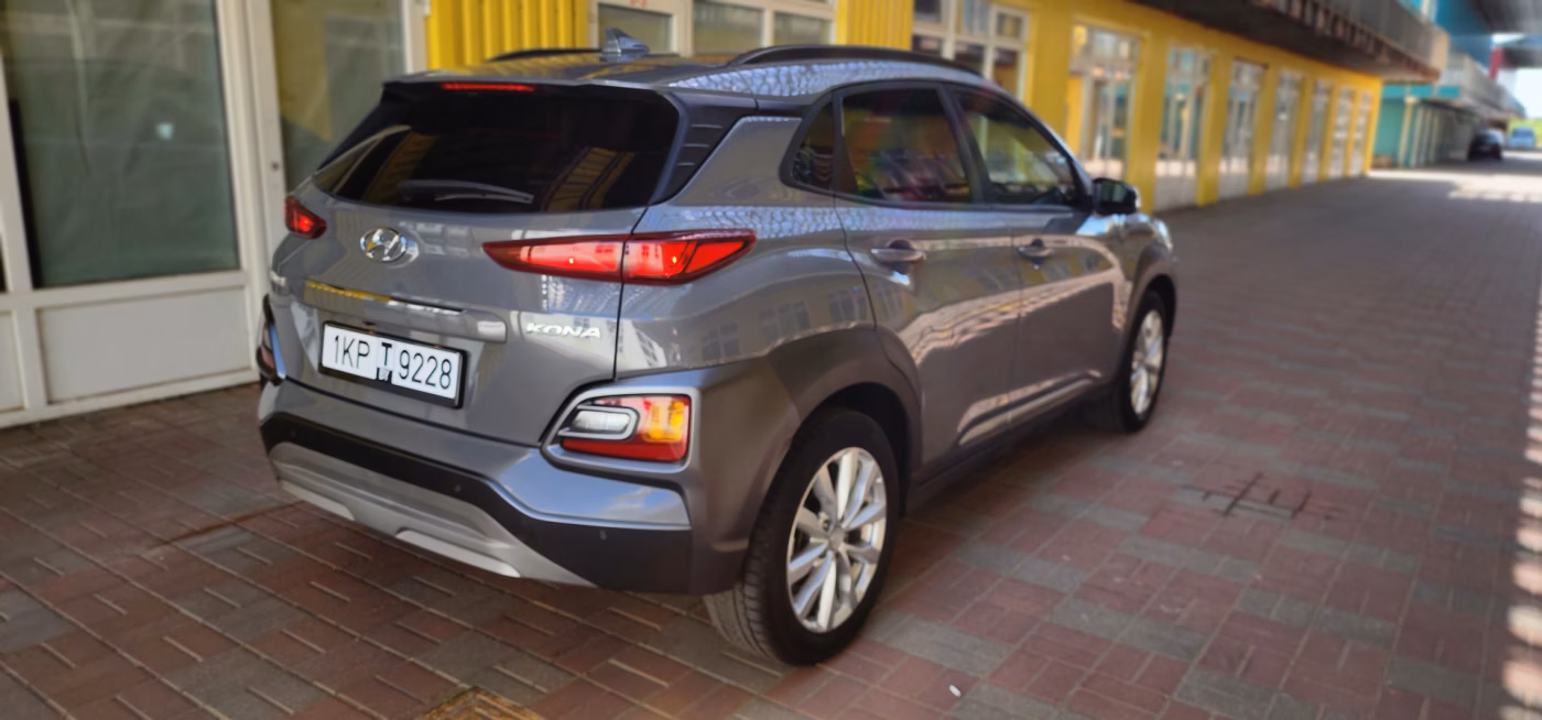 Hyundai Kona фото 5