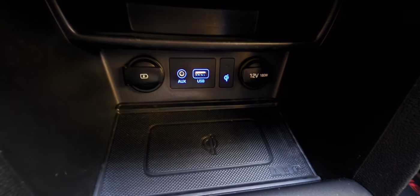Hyundai Kona фото 18