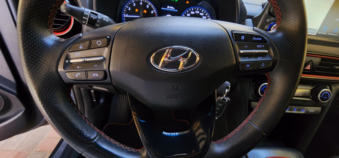 Hyundai Kona фото 15