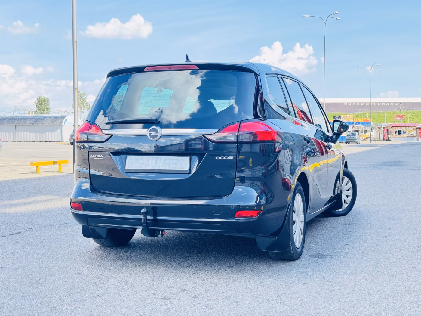 Opel Zafira фото 2