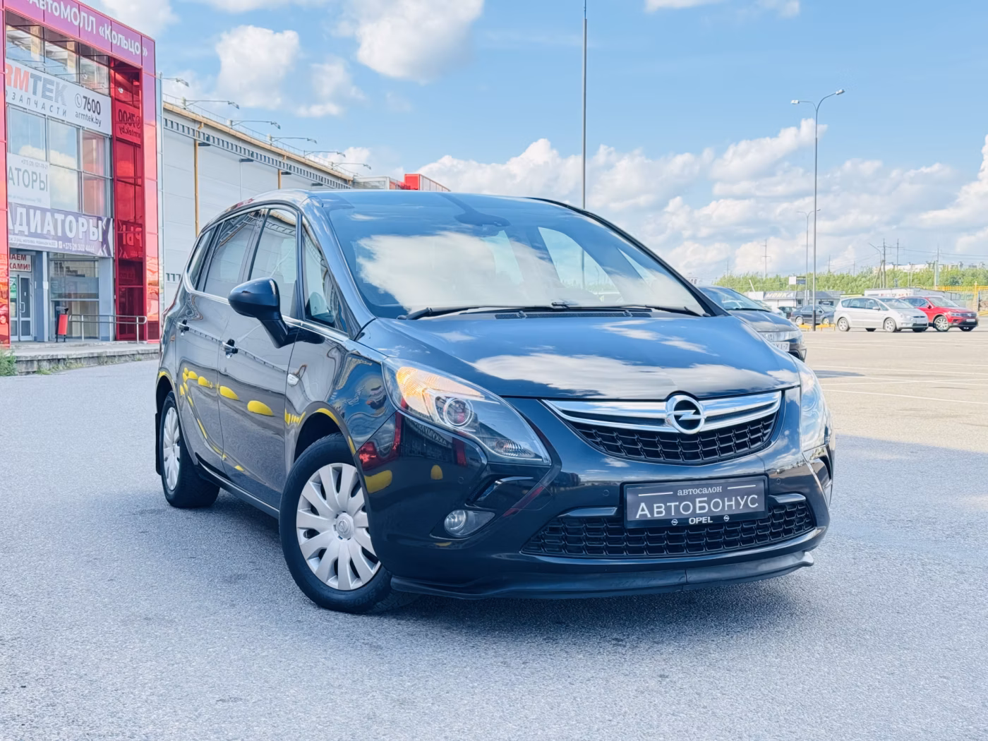 Opel Zafira фото 3