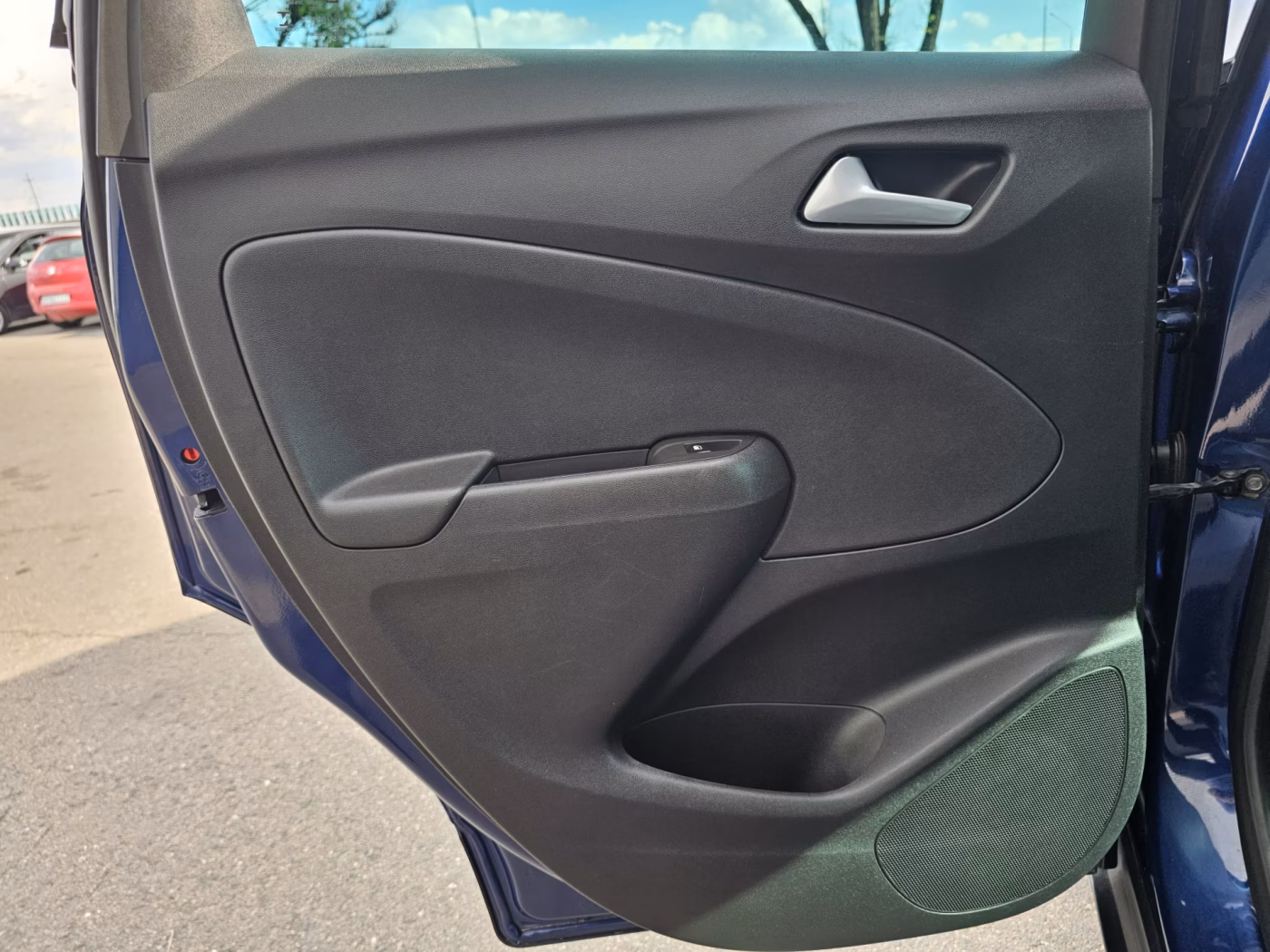 Opel Crossland X фото 14