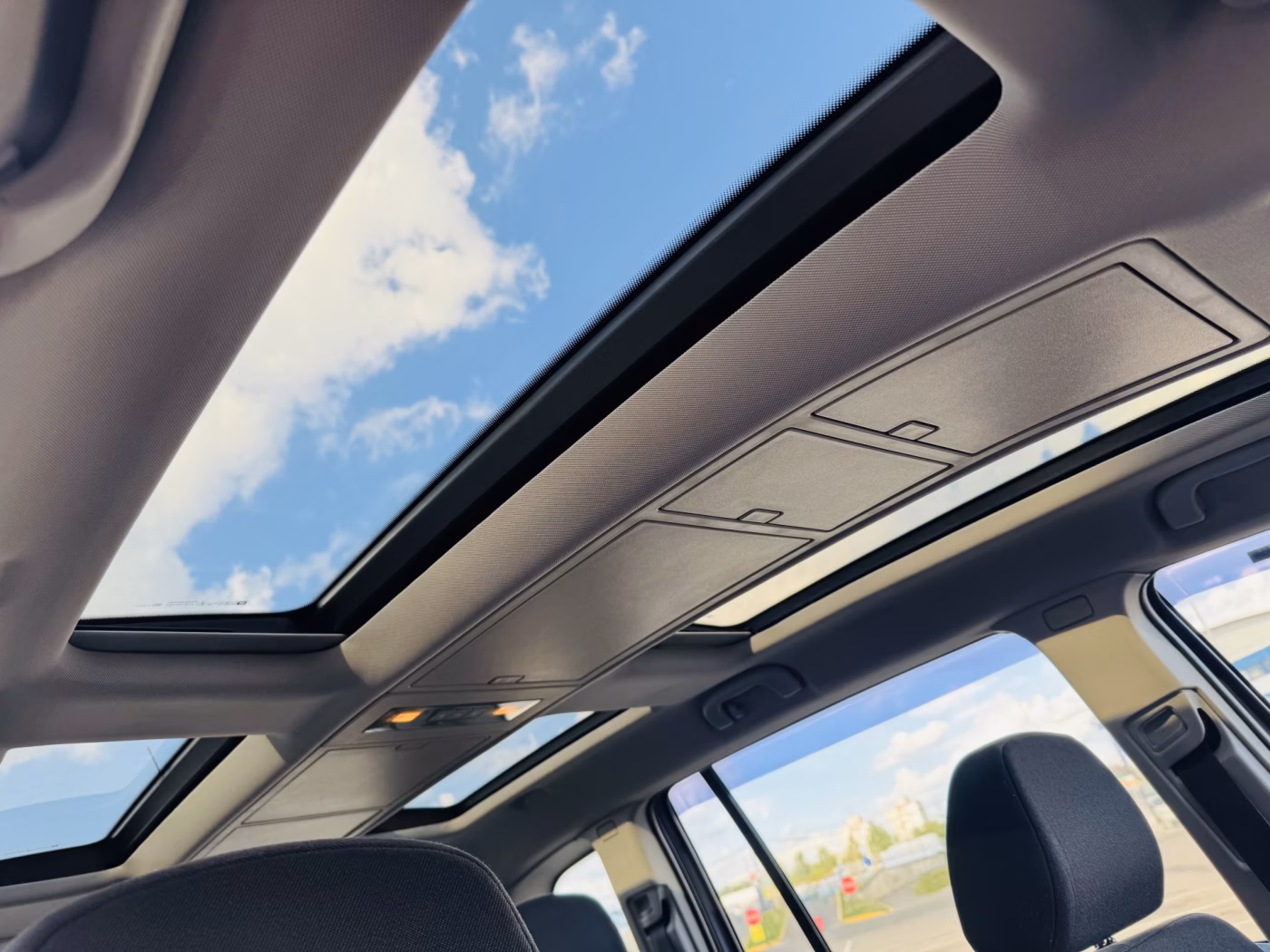 Opel Zafira фото 10