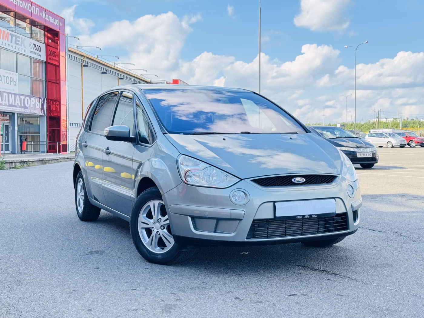 Ford S-MAX фото 3