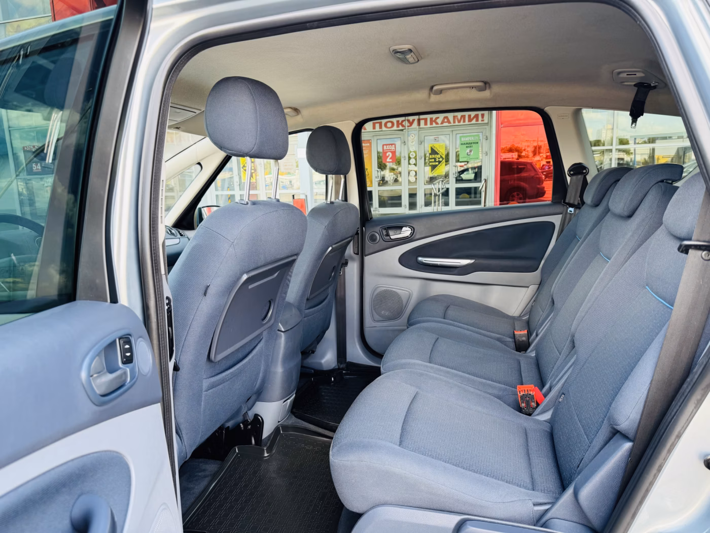 Ford S-MAX фото 6