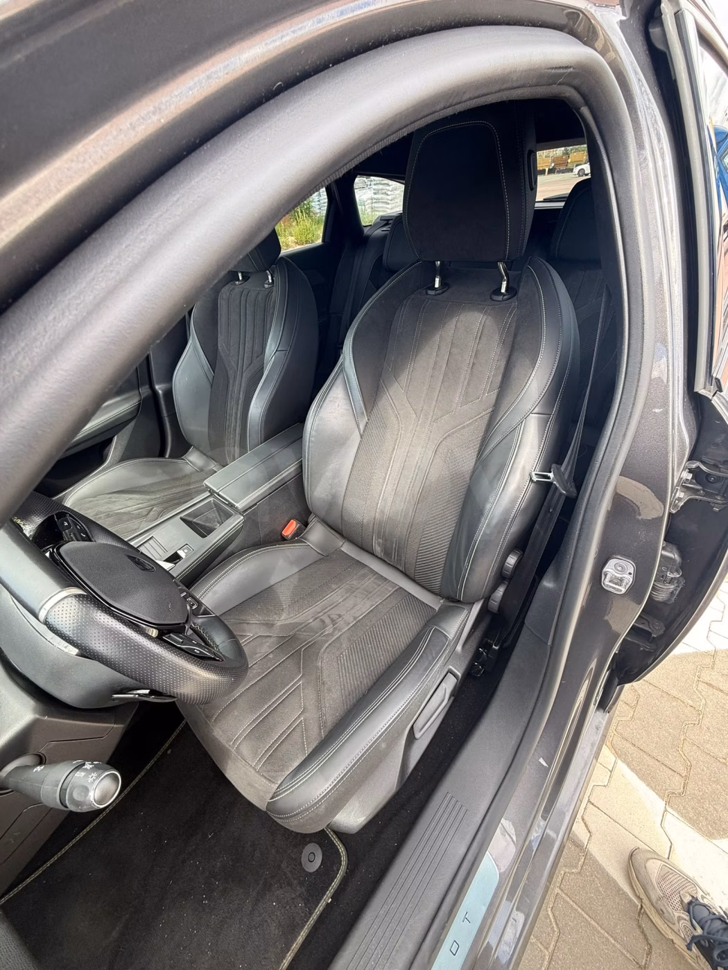 Peugeot 308 фото 13