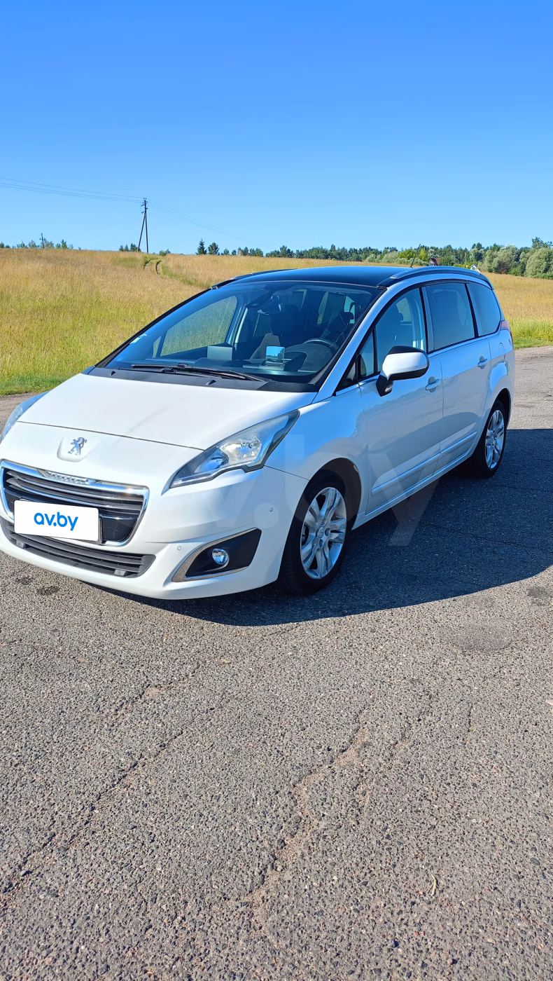 Peugeot 5008 фото 2