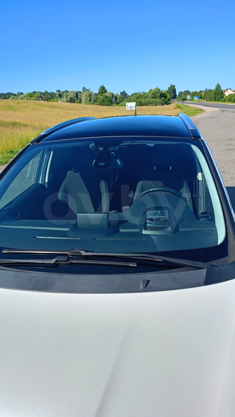 Peugeot 5008 фото 3