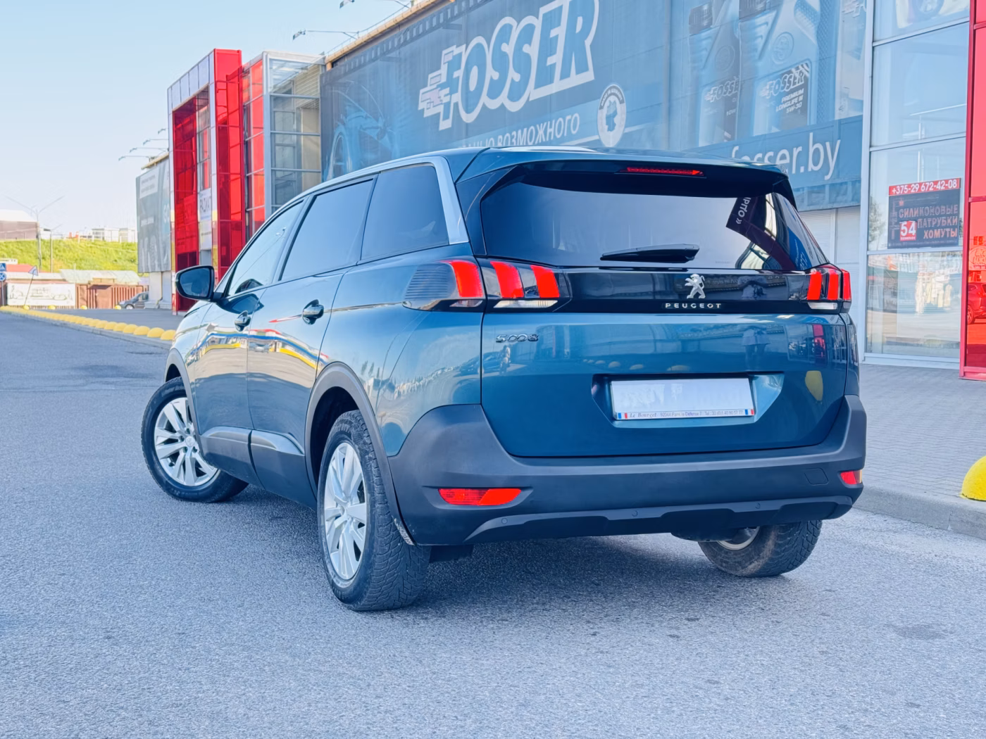Peugeot 5008 фото 4