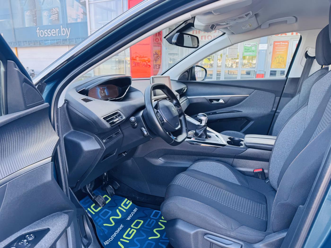 Peugeot 5008 фото 5