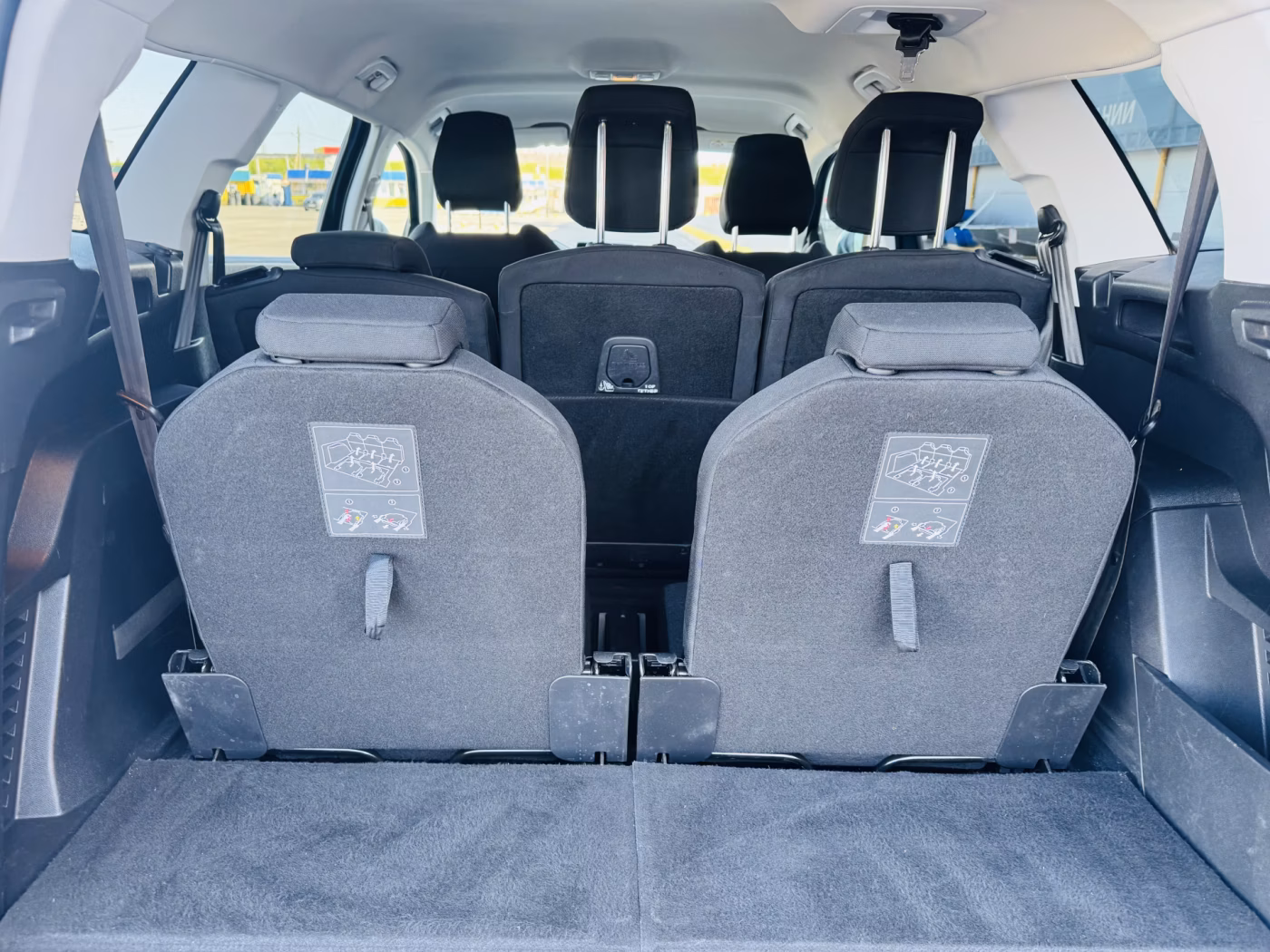 Peugeot 5008 фото 7