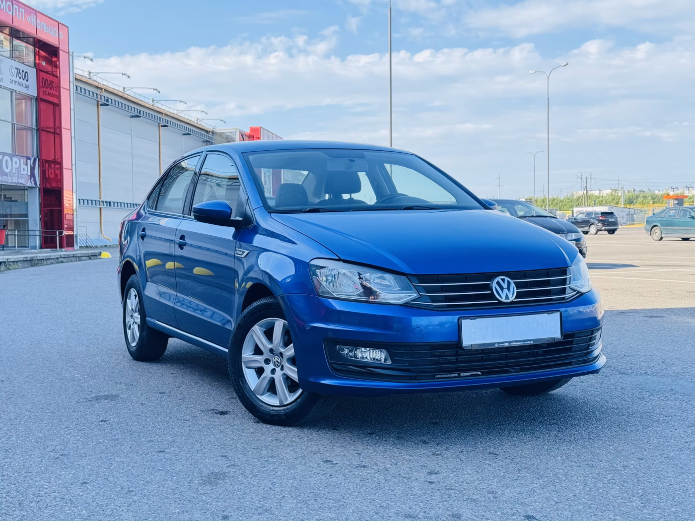 Volkswagen Polo Sedan фото 3