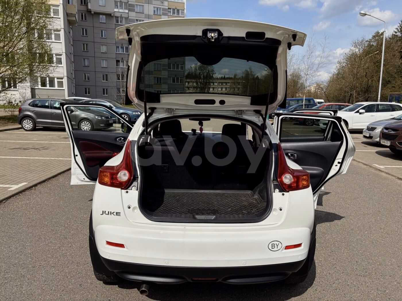 Nissan Juke фото 12