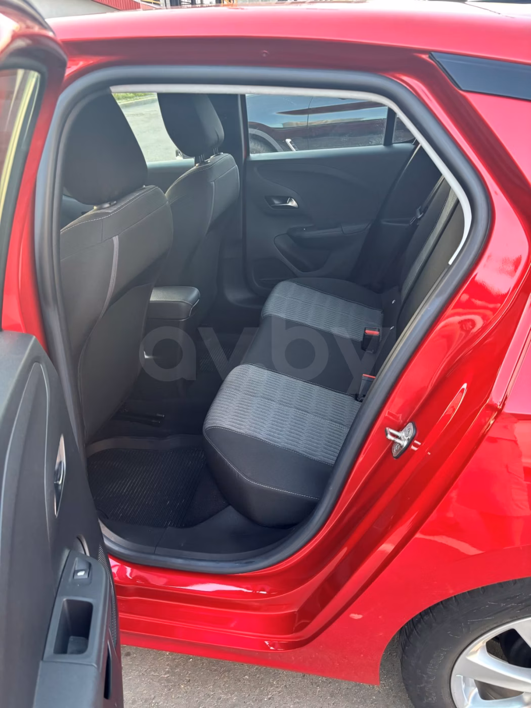 Opel Corsa фото 7