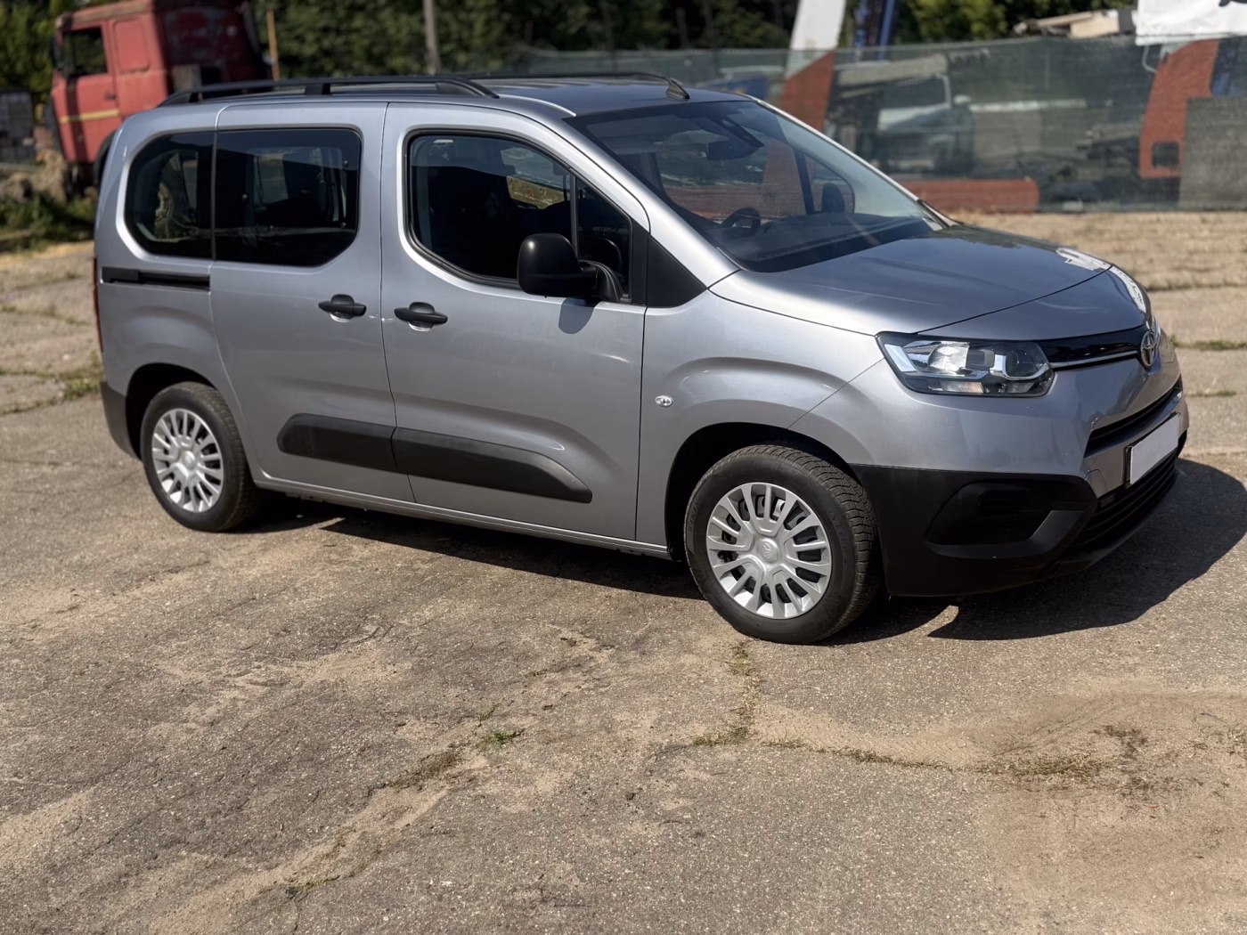 Toyota ProAce City фото 2