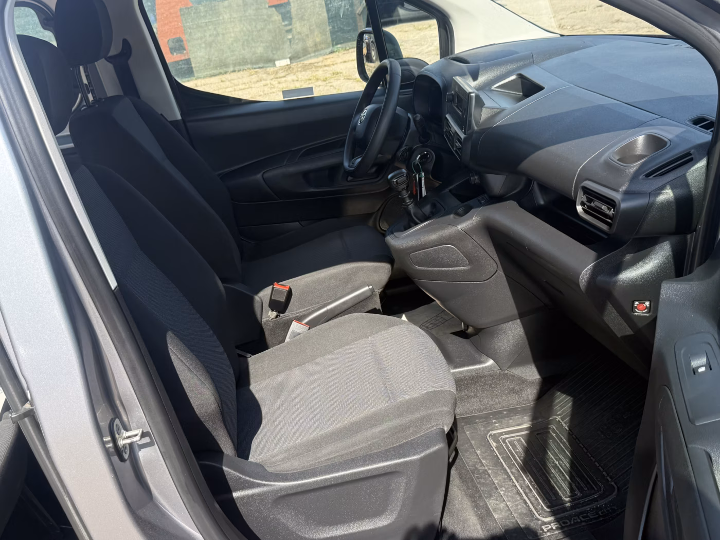 Toyota ProAce City фото 13
