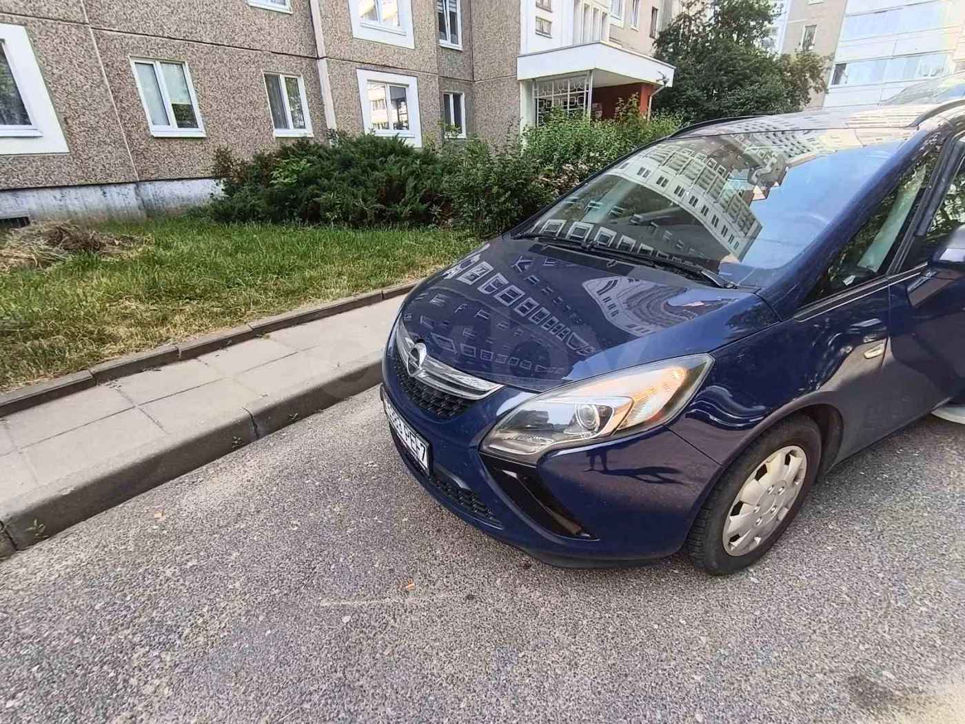 Opel Zafira фото 7
