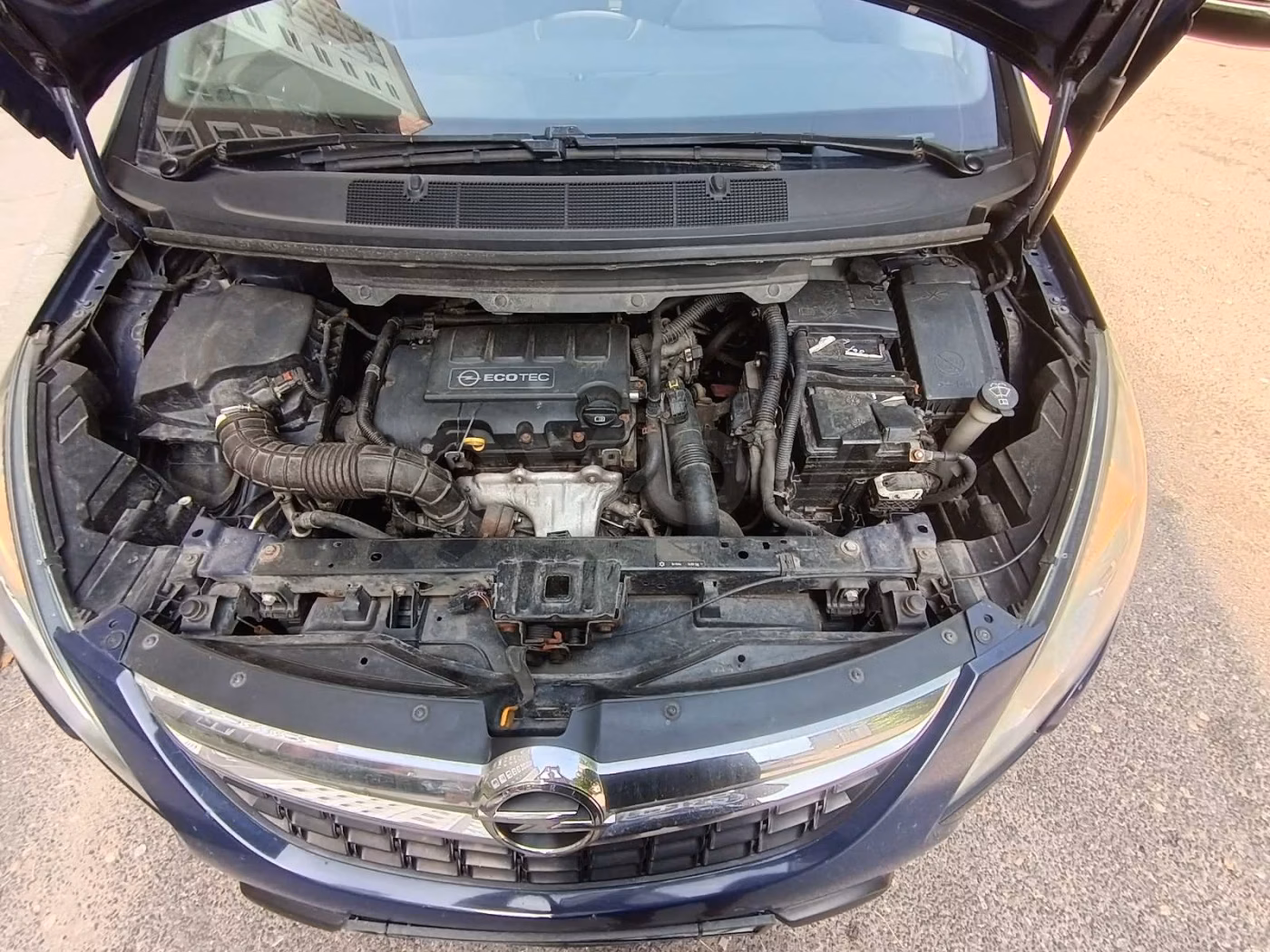 Opel Zafira фото 27