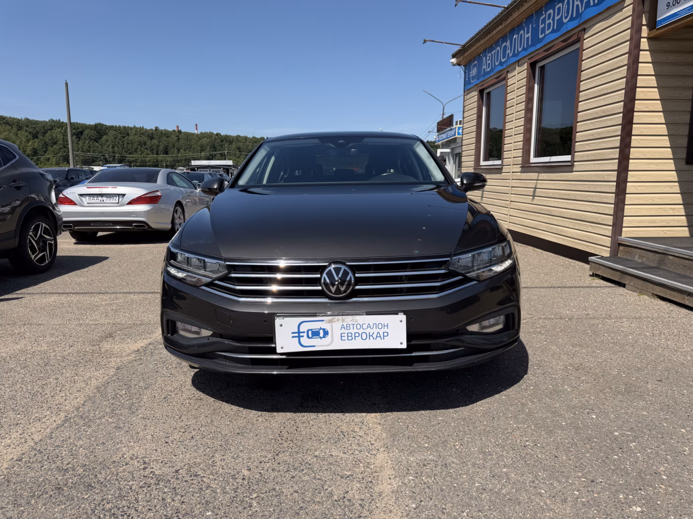 Volkswagen Passat фото 3