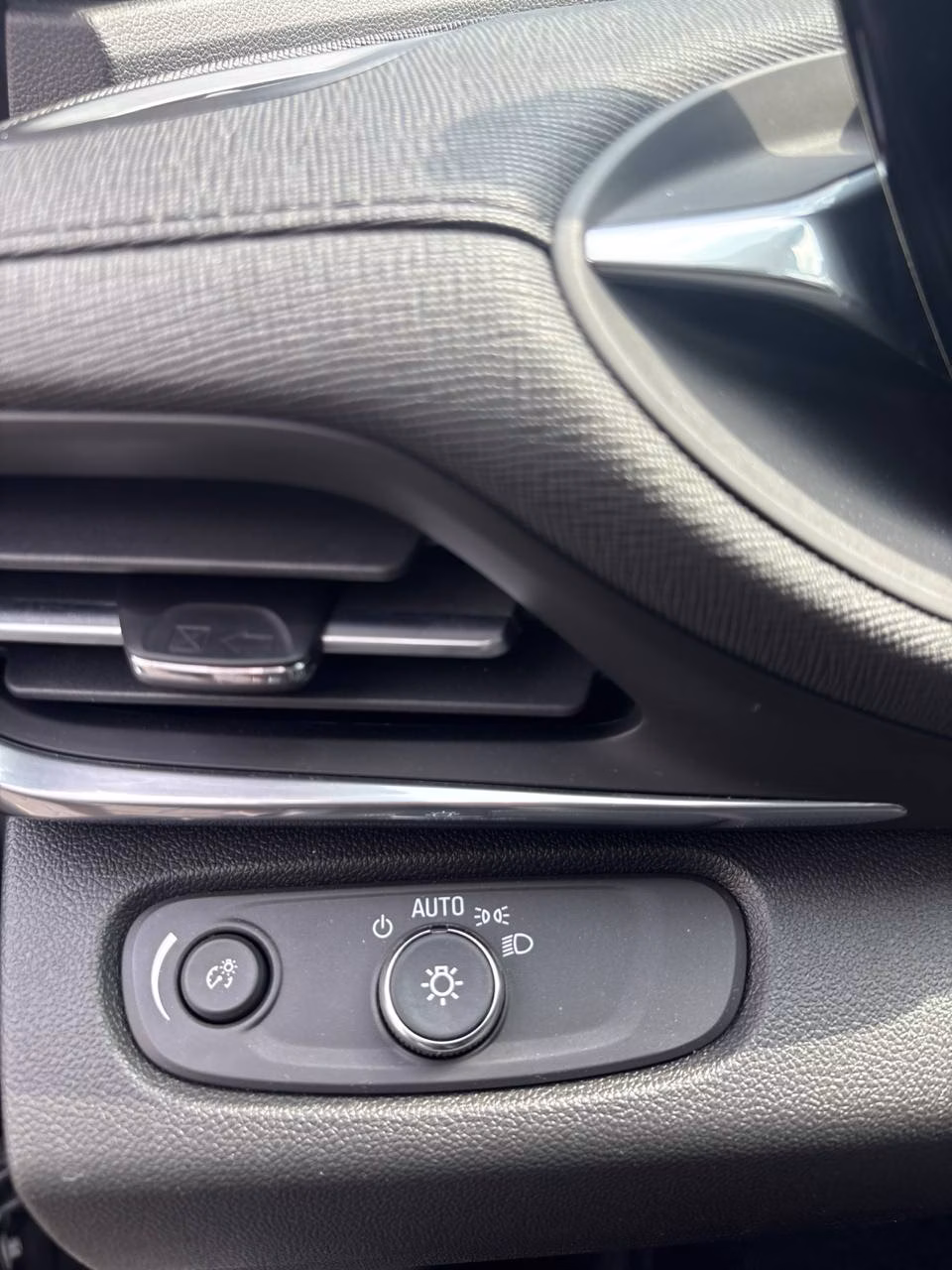 Buick Envista фото 19