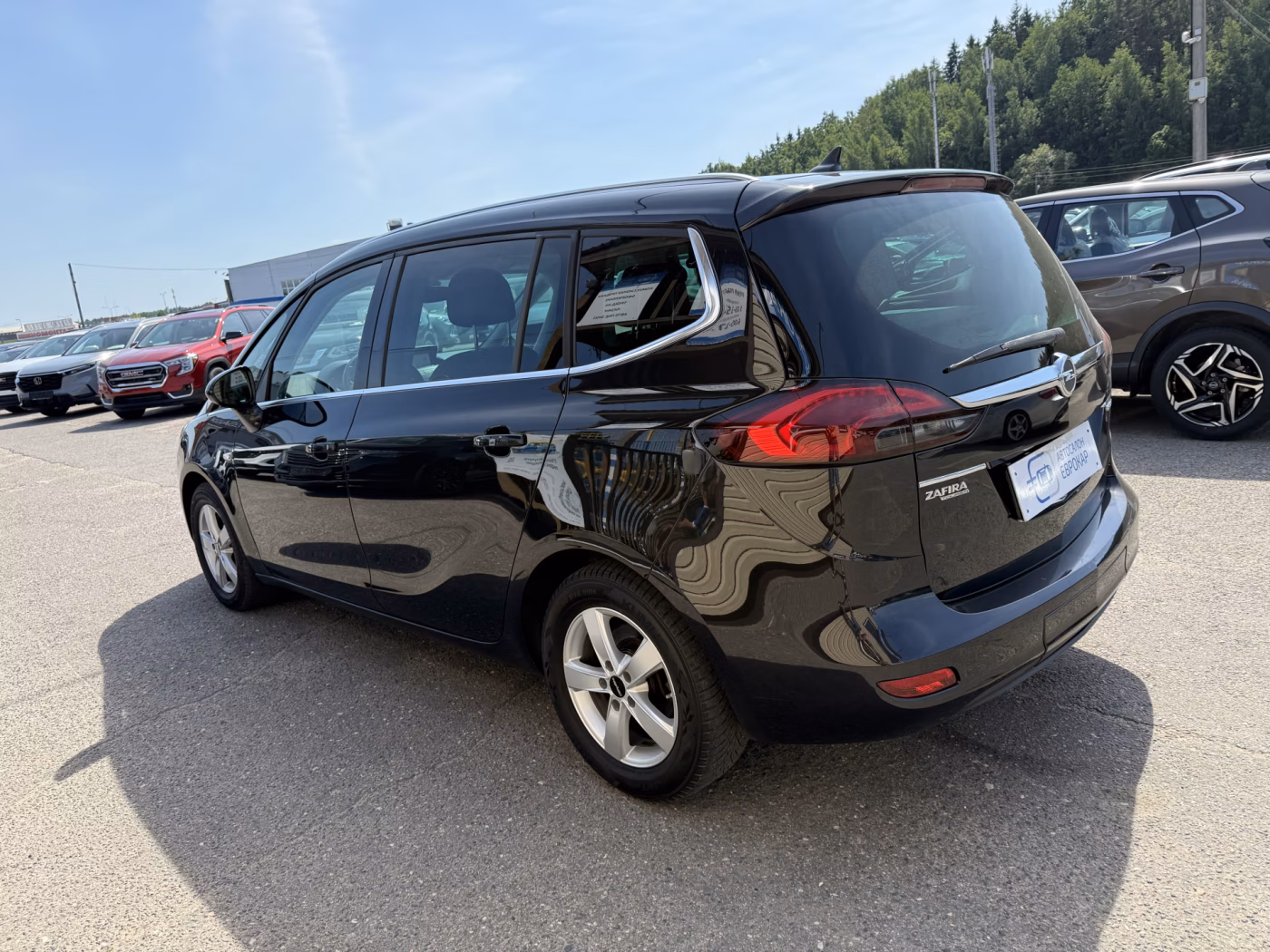 Opel Zafira фото 7