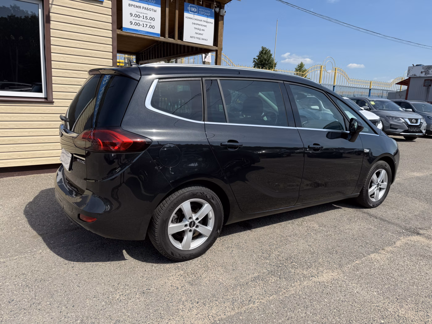 Opel Zafira фото 5