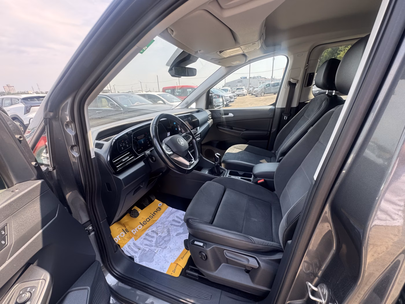 Volkswagen Caddy MAXI фото 9
