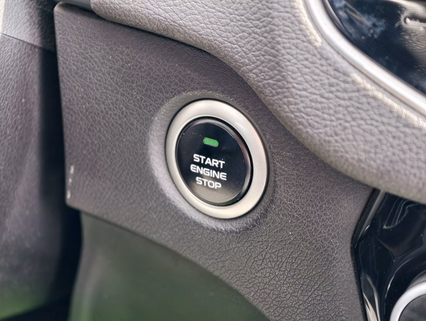 Geely Emgrand X7 фото 24