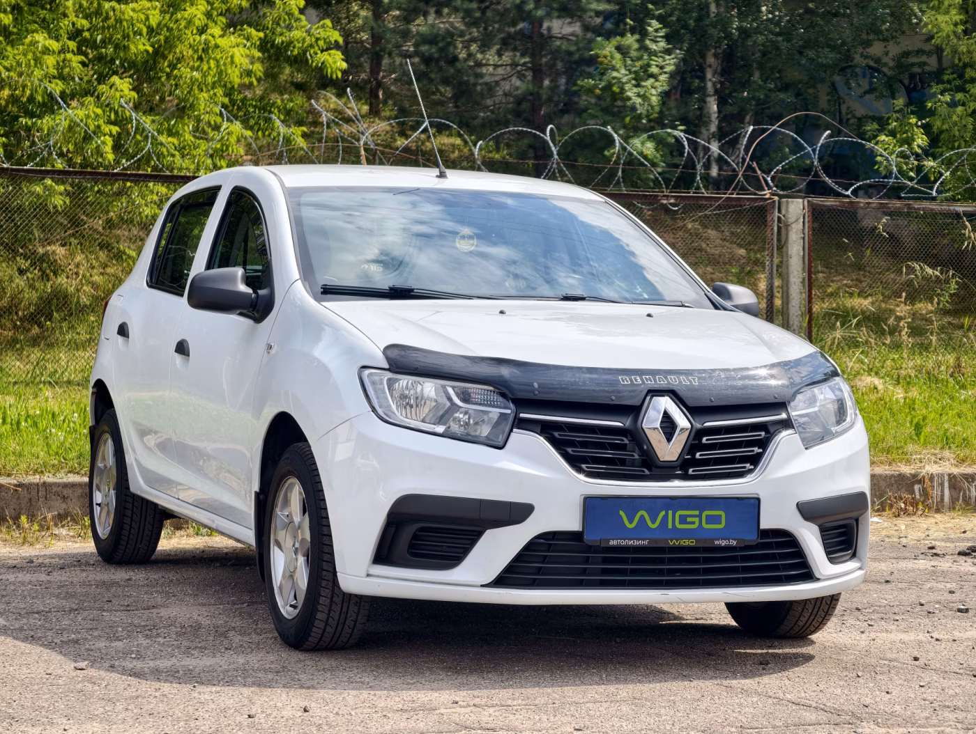Renault Sandero фото 2