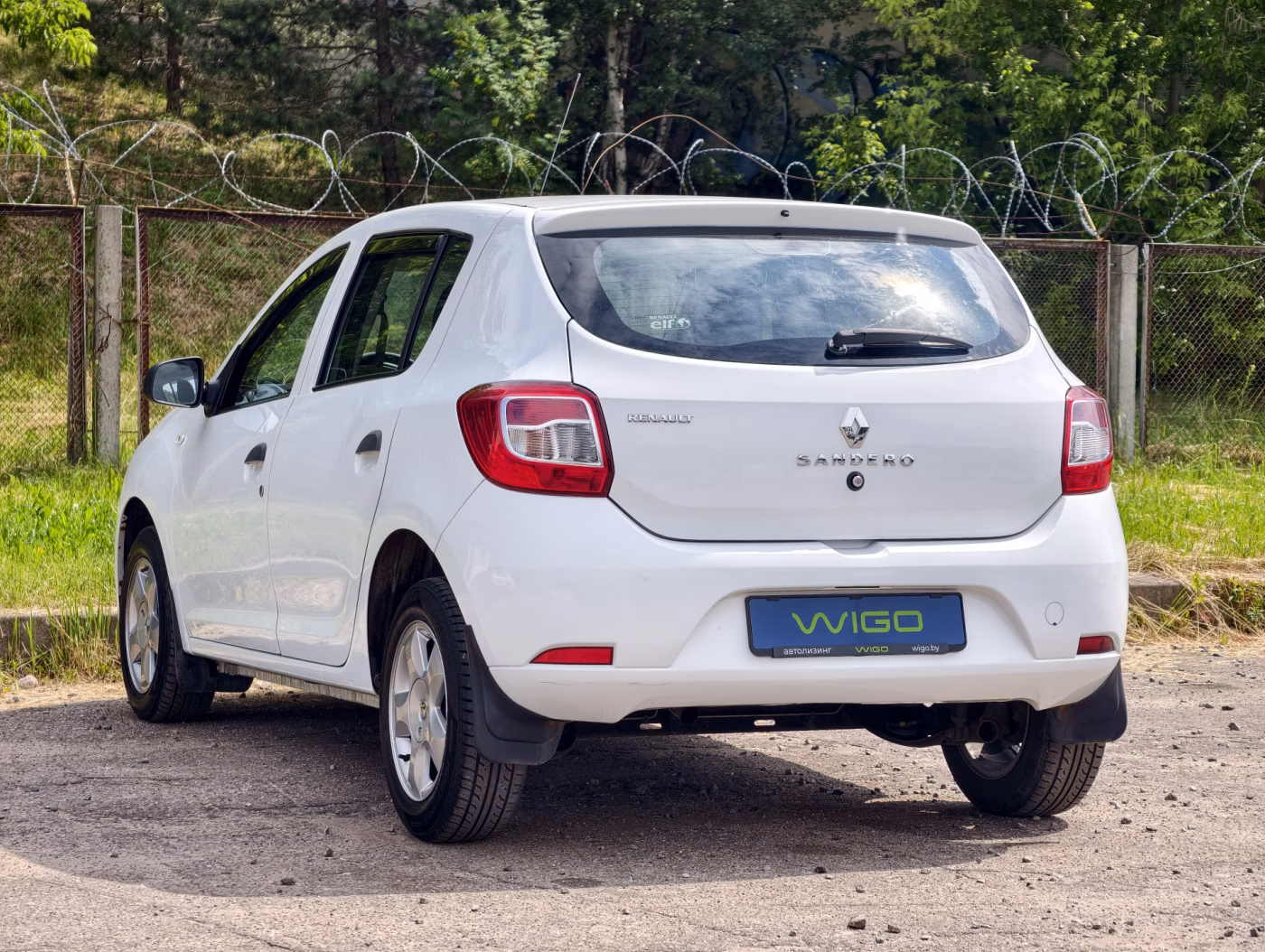 Renault Sandero фото 5