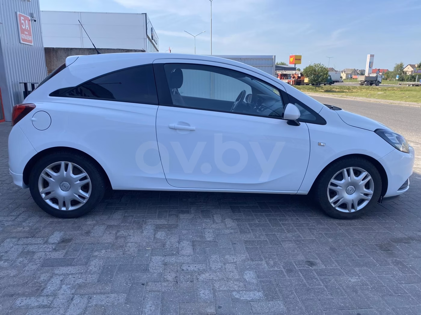 Opel Corsa фото 2