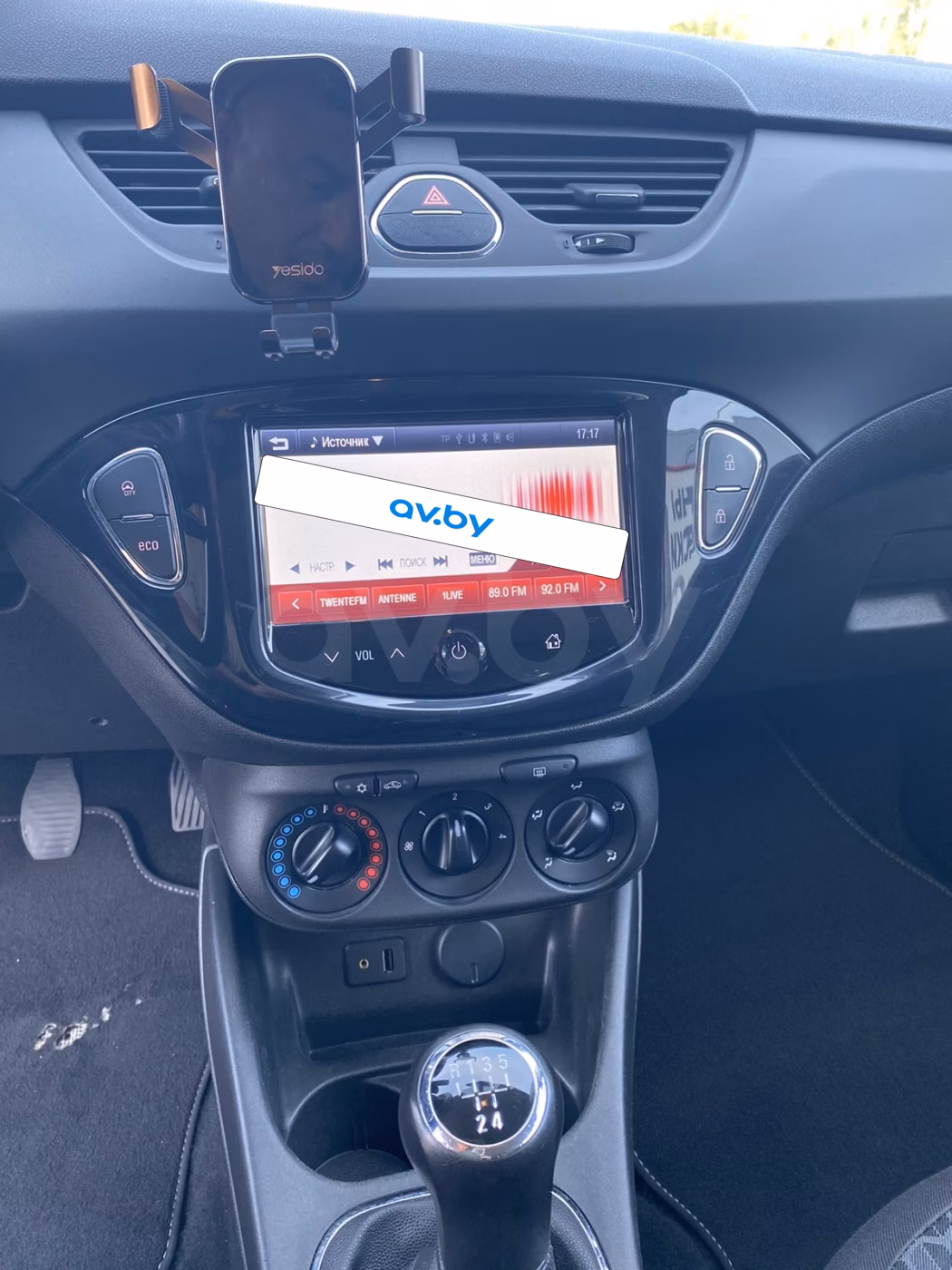 Opel Corsa фото 13